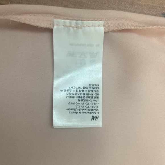 H&M Blush Pink Blouse Size 10 - Picture 6 of 8